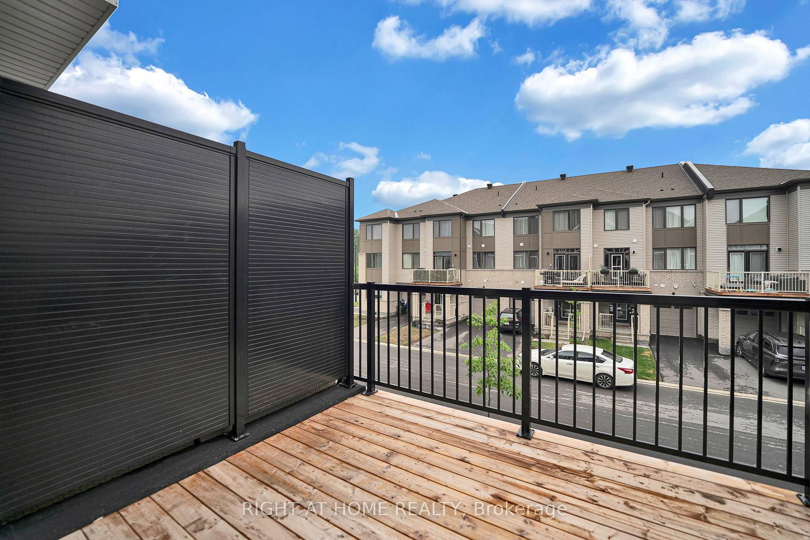 57 PLACETTE STITCH Mews • Richmond, ON photo 16