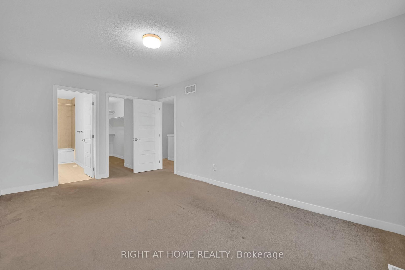 57 PLACETTE STITCH Mews • Richmond, ON photo 27
