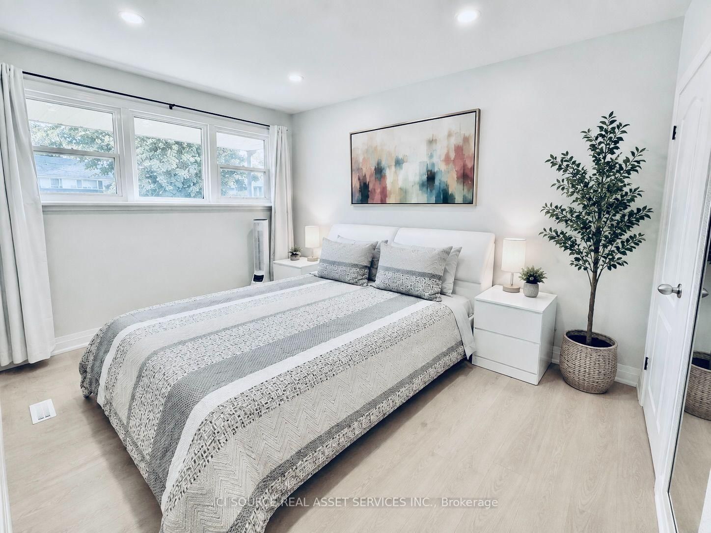 10 Draper Drive • St. Catharines, ON photo 5