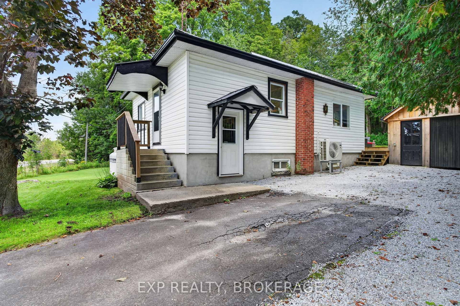 22053 HIGHWAY 7 • Maberly, ON photo 1