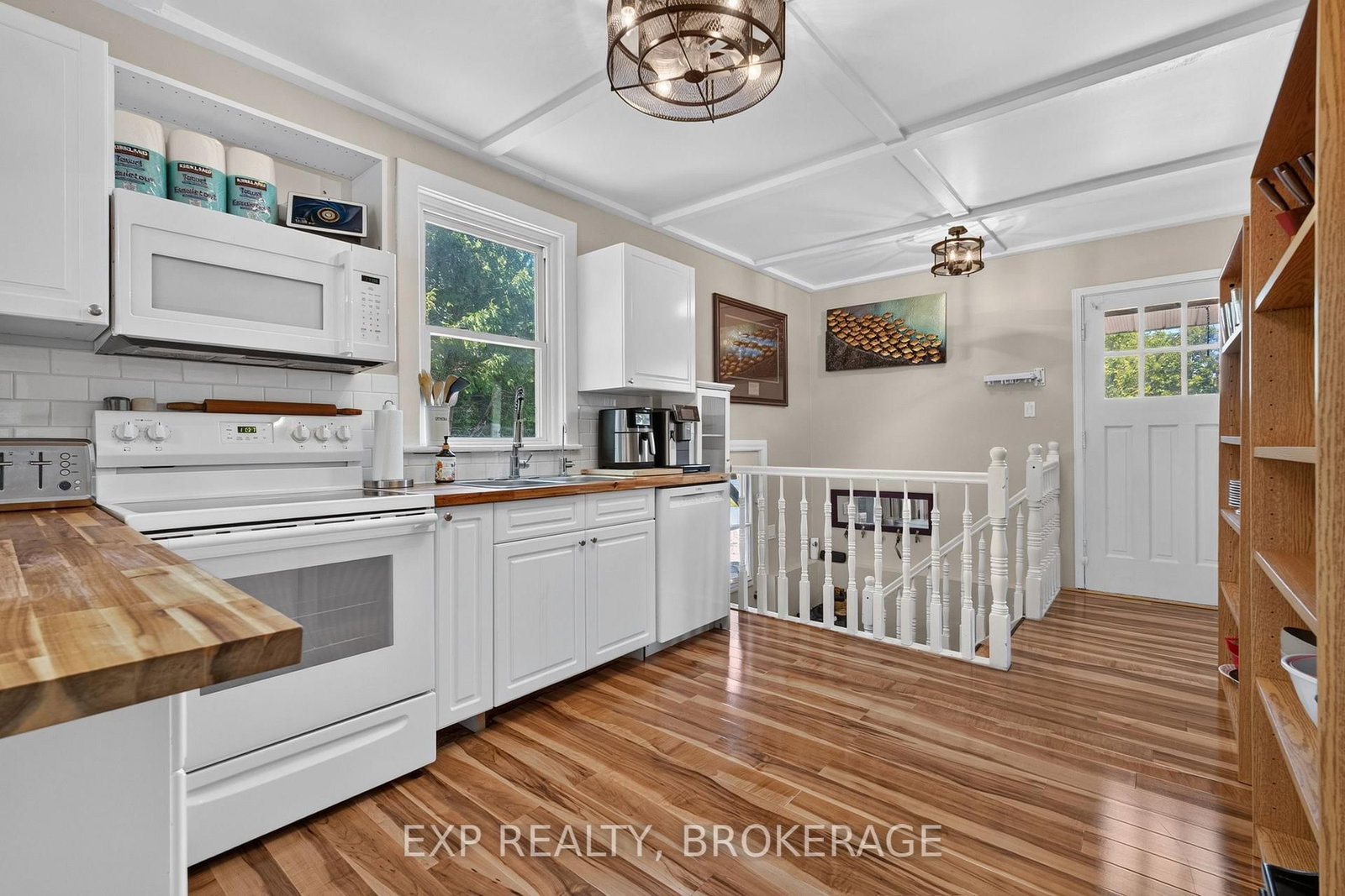 22053 HIGHWAY 7 • Maberly, ON photo 14