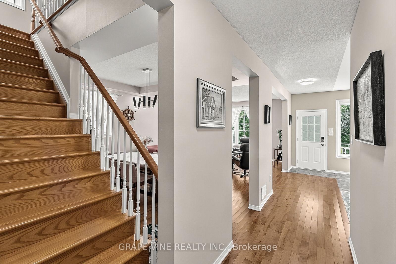 319 Parkin Circle • Ottawa, ON photo 10
