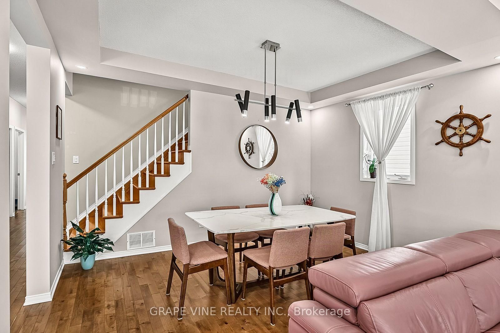 319 Parkin Circle • Ottawa, ON photo 24