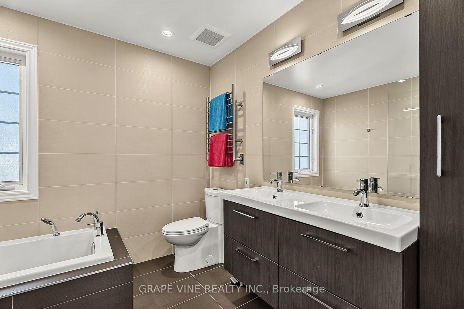319 Parkin Circle • Ottawa, ON photo 37