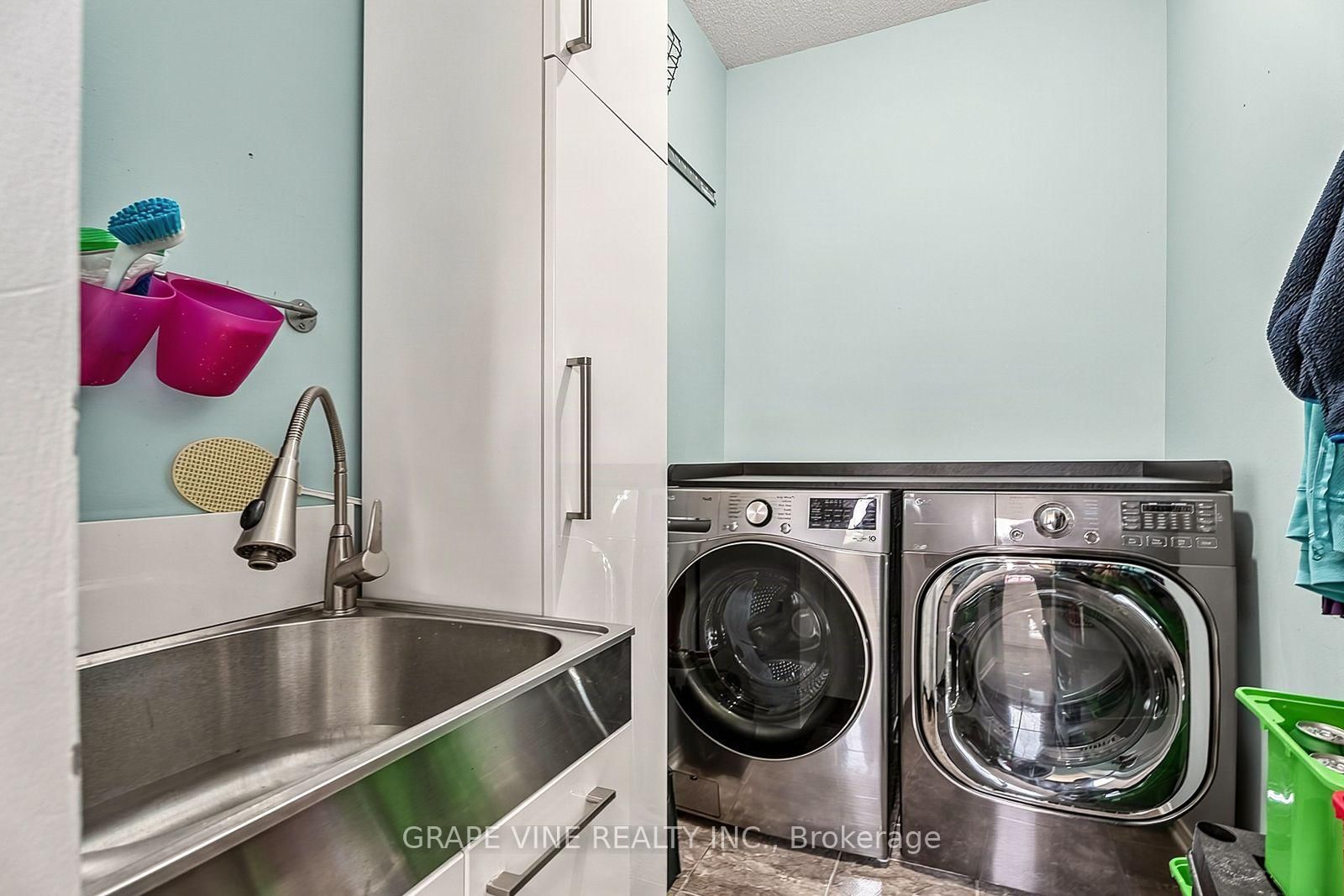 319 Parkin Circle • Ottawa, ON photo 46