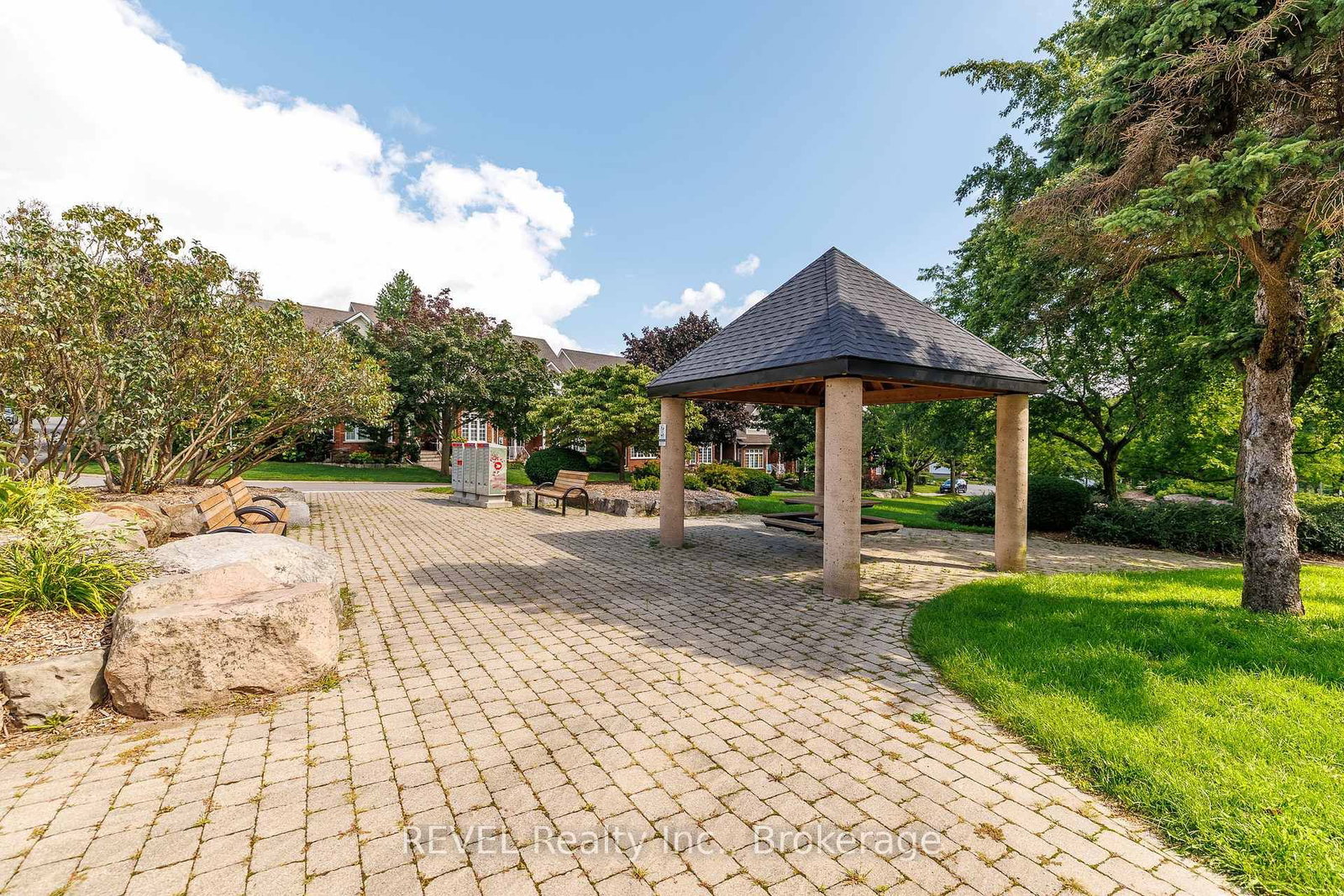 6280 Stonefield Park • Niagara Falls, ON photo 43