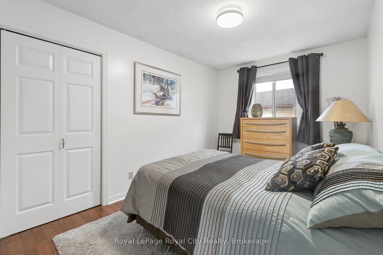406 Ironwood Road • Guelph, ON photo 16