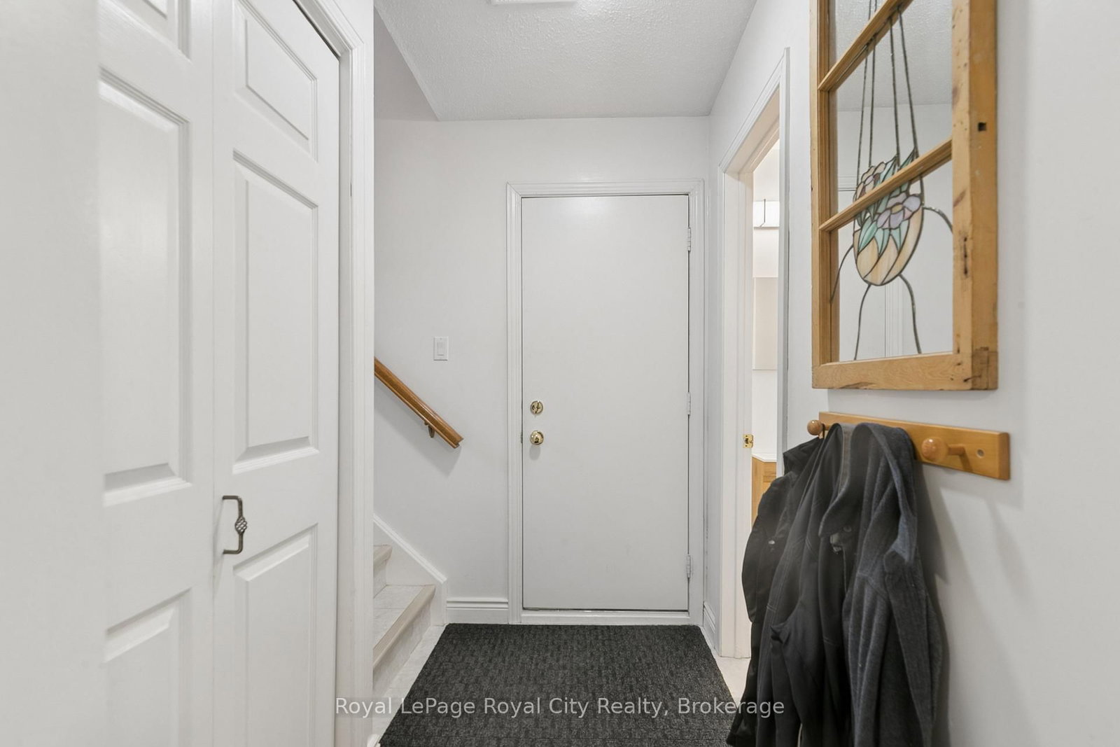406 Ironwood Road • Guelph, ON photo 20