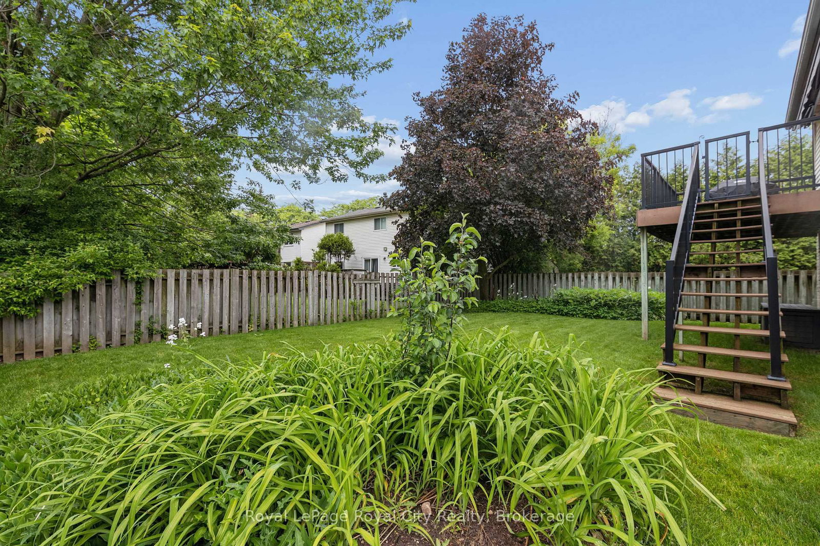406 Ironwood Road • Guelph, ON photo 37