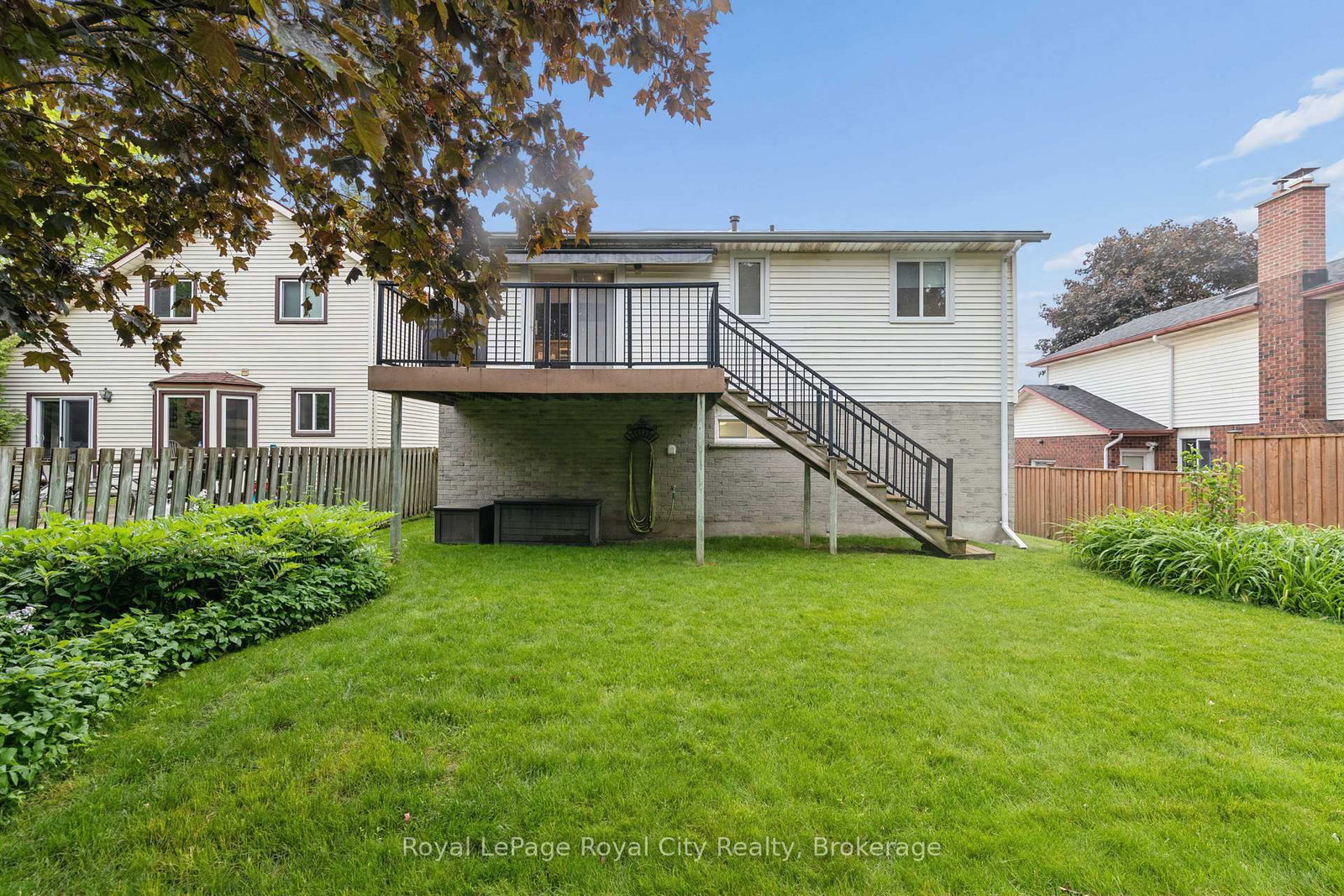 406 Ironwood Road • Guelph, ON photo 39