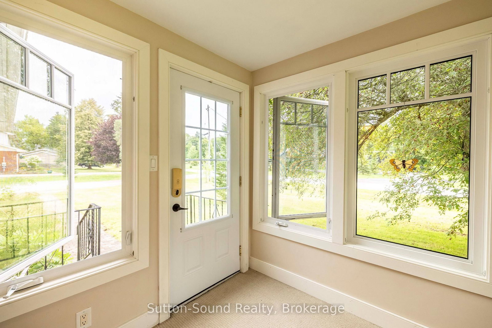 827 13th Street W • Georgian Bluffs, ON photo 5