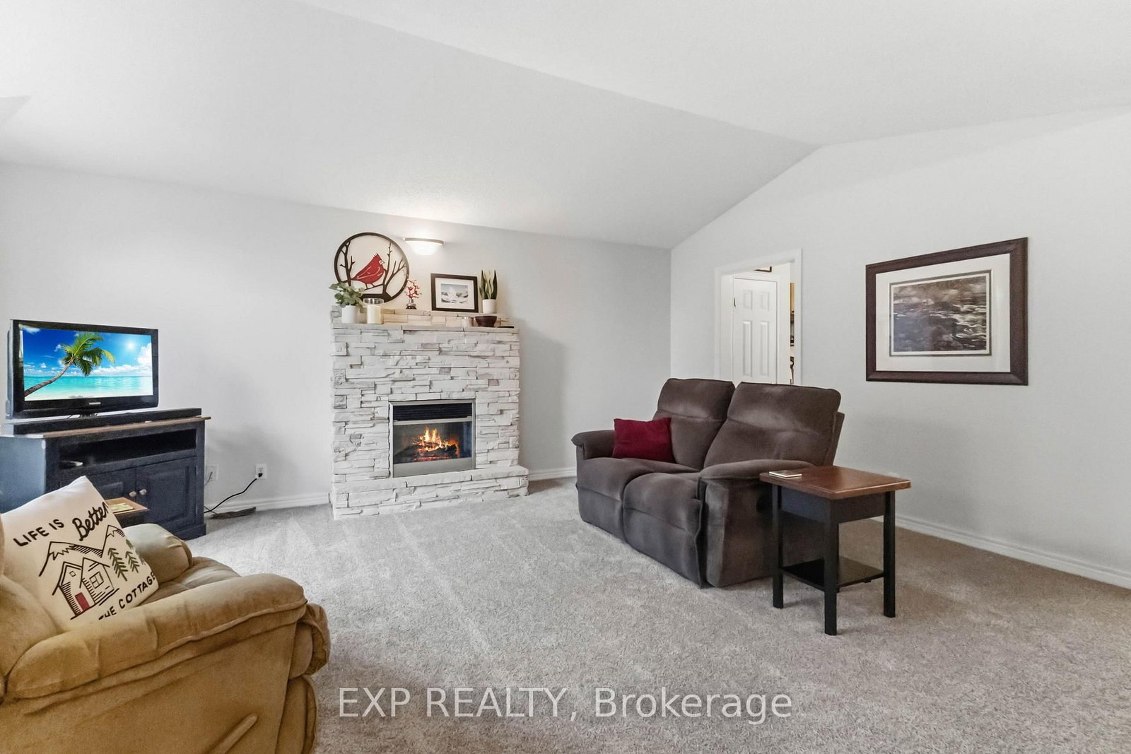 144 Stephen Moore Drive • Middlesex Centre, ON photo 6