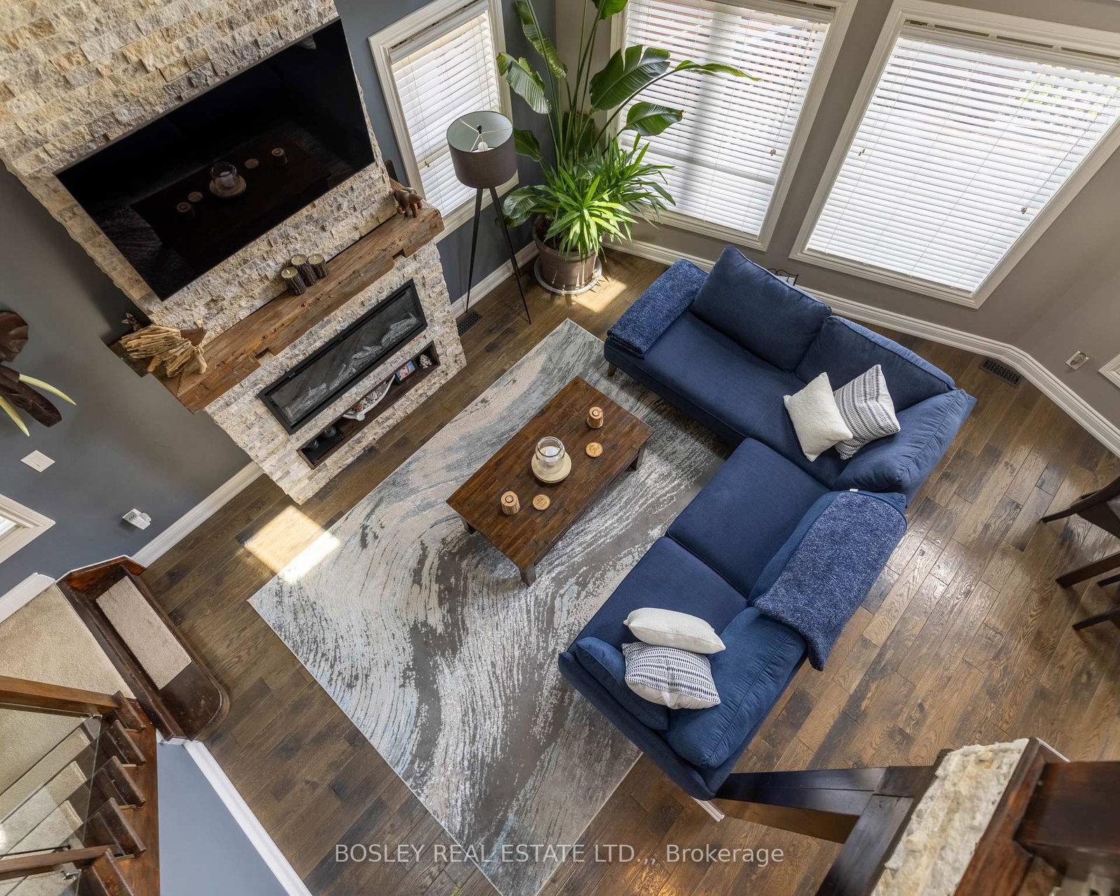 4949 Lyon's Parkway • Niagara Falls, ON photo 11