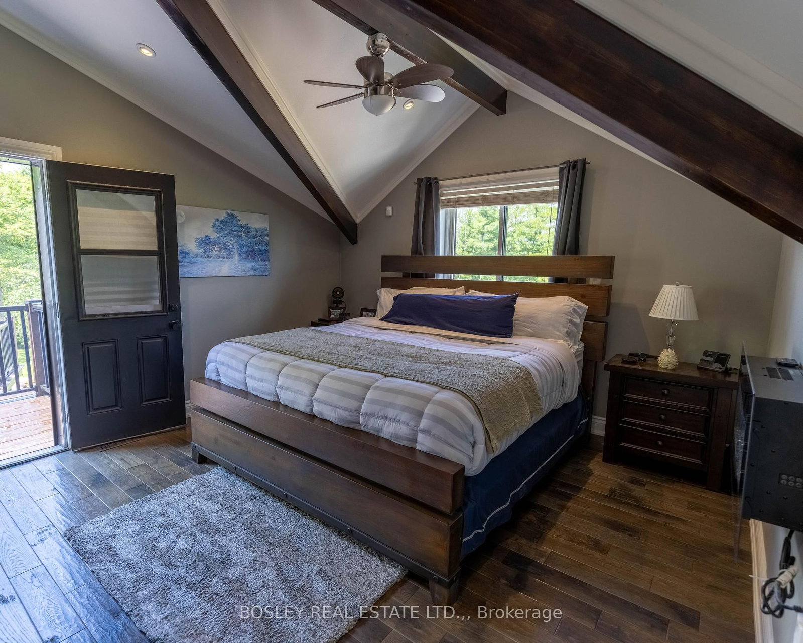 4949 Lyon's Parkway • Niagara Falls, ON photo 18