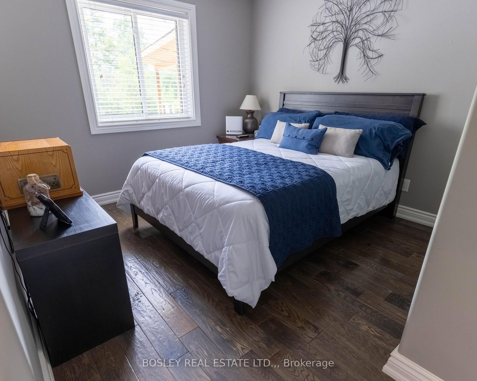 4949 Lyon's Parkway • Niagara Falls, ON photo 21
