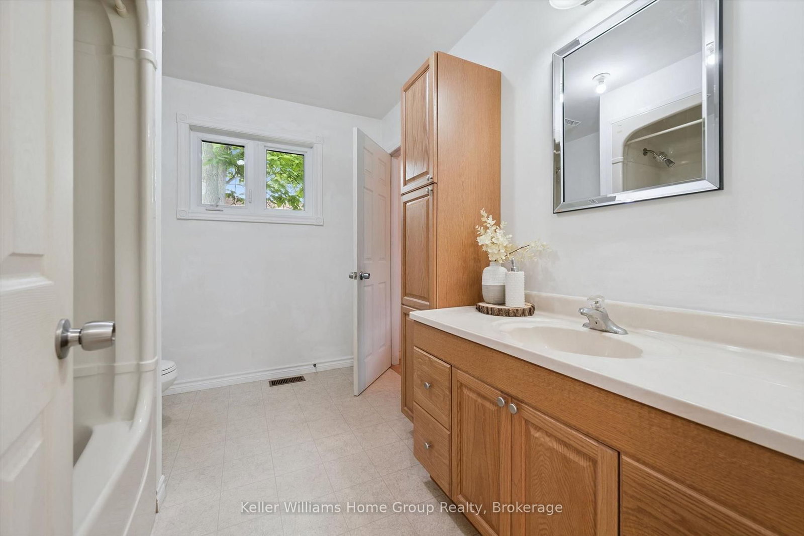 52 Cooper Street • East Luther Grand Valley, ON photo 25