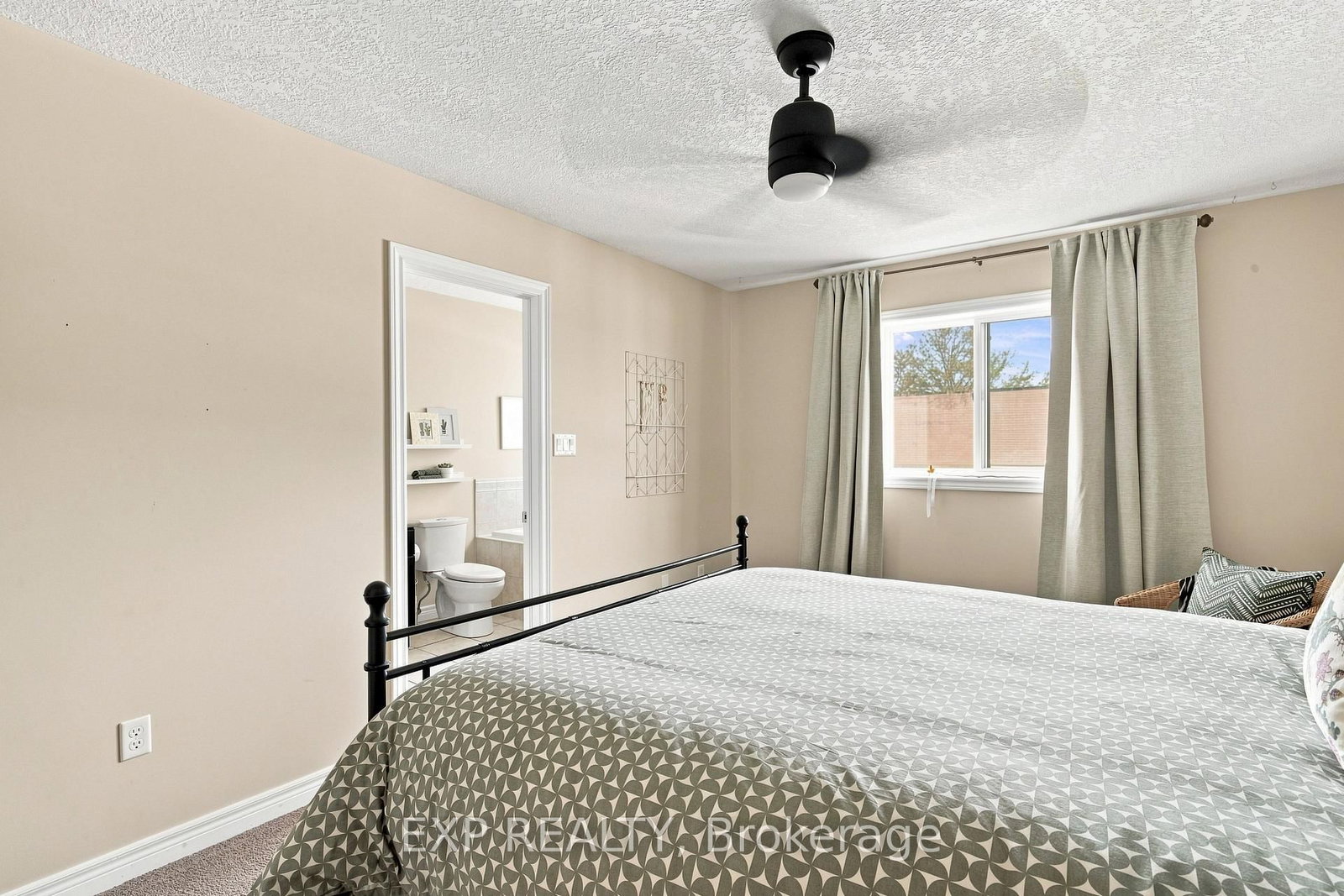 187 Eden Oak Trail • Kitchener, ON photo 29