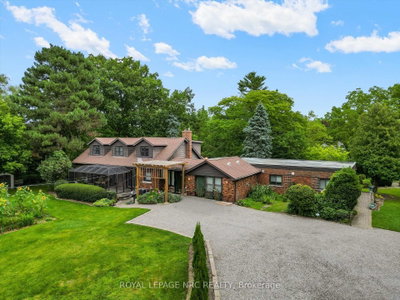 9 Pine Street • Niagara-on-the-Lake, ON photo 2