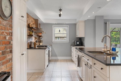 9 Pine Street • Niagara-on-the-Lake, ON photo 6
