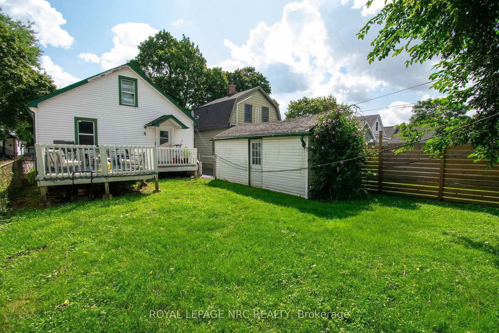 13 Mildred Avenue • St. Catharines, ON photo 37