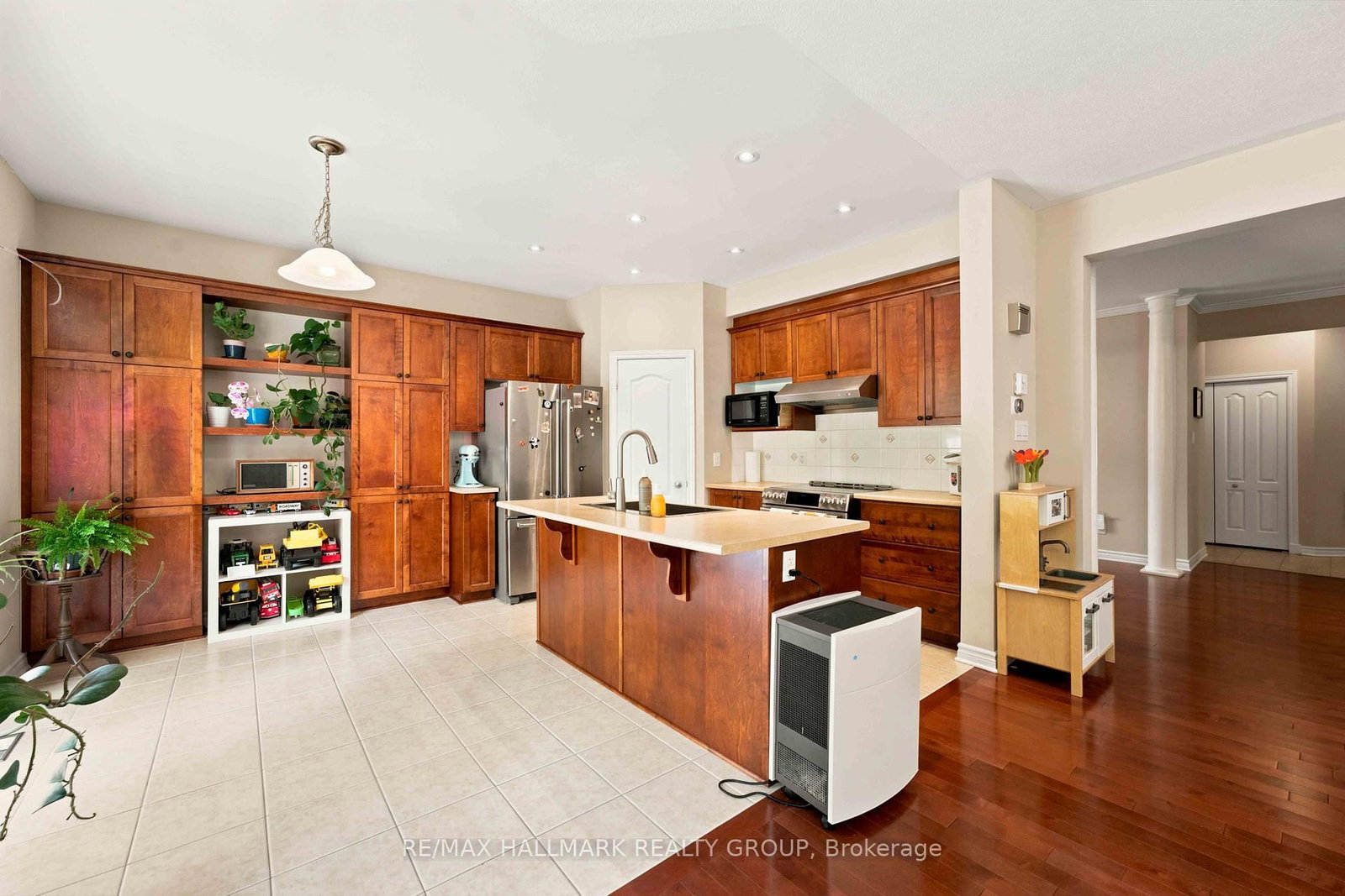 328 Laughlin Circle • Ottawa, ON photo 13