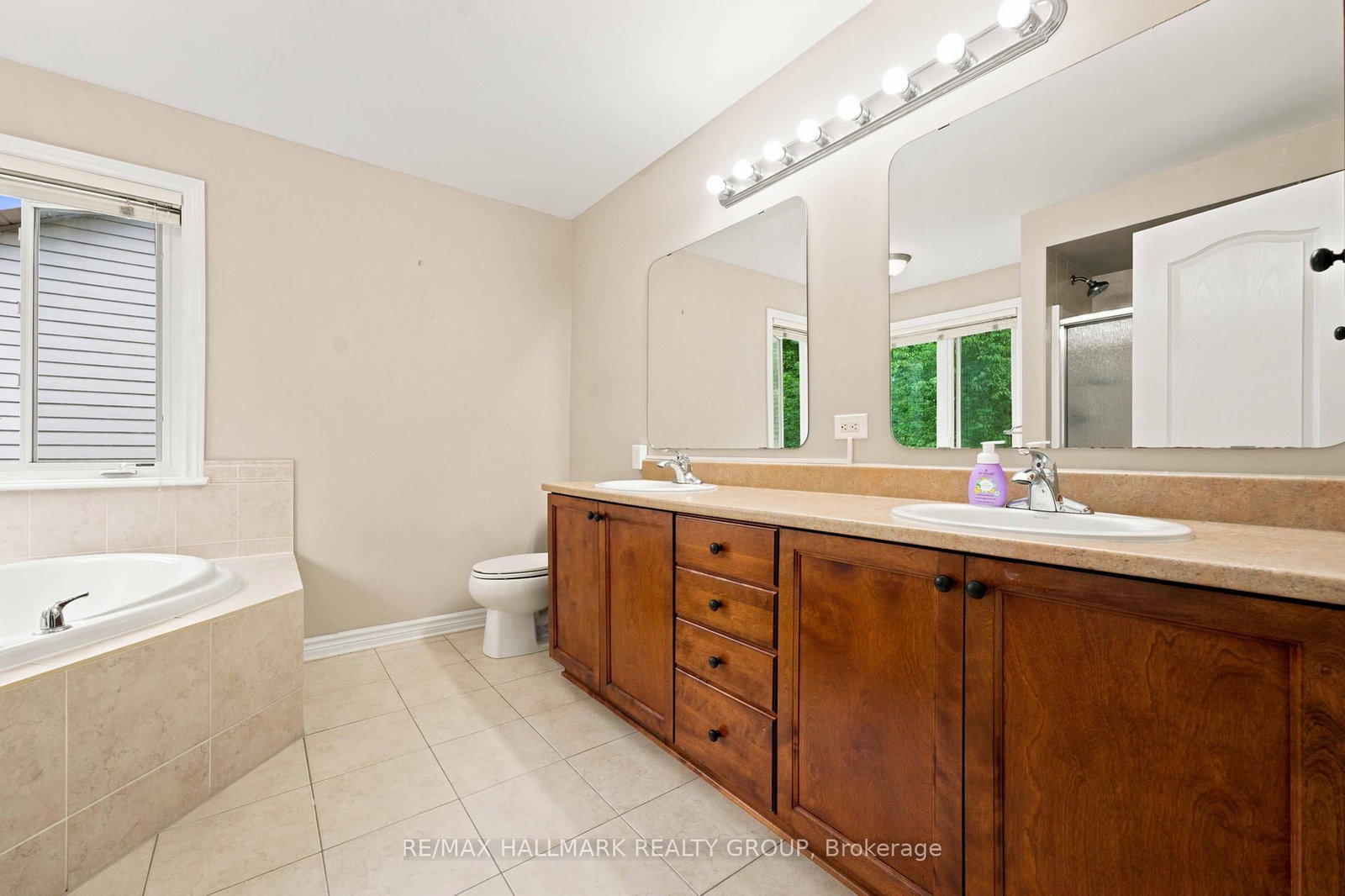 328 Laughlin Circle • Ottawa, ON photo 23
