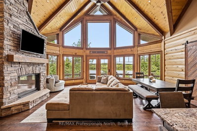 1666 Beaumont Drive • Bracebridge, ON photo 2