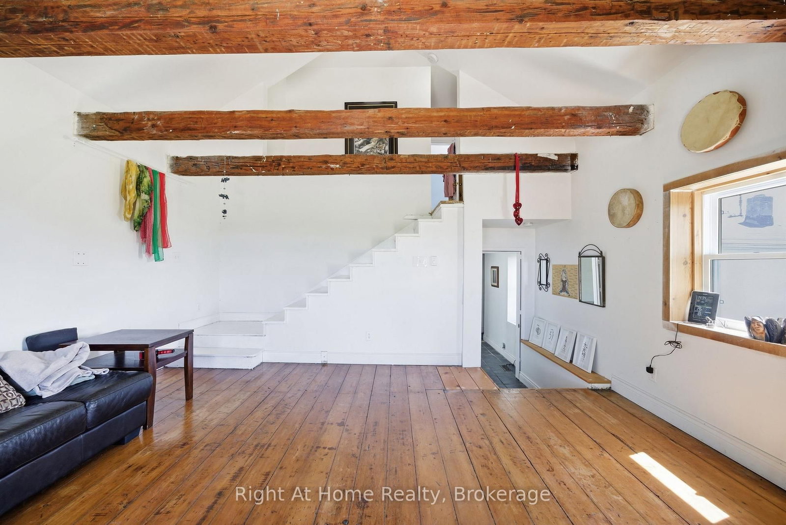 660 County Rd 19 Road • Prince Edward County, ON photo 16