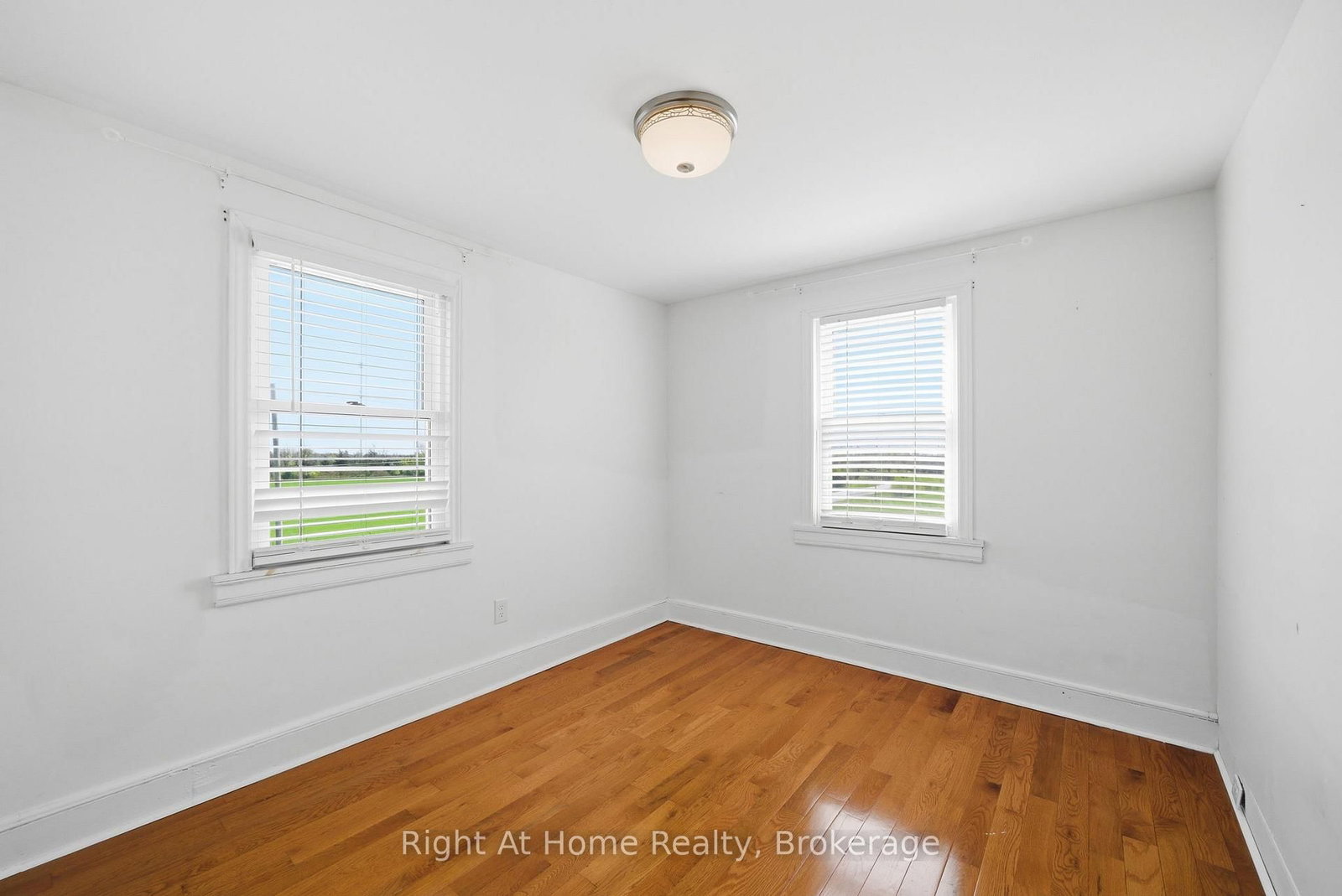 660 County Rd 19 Road • Prince Edward County, ON photo 28