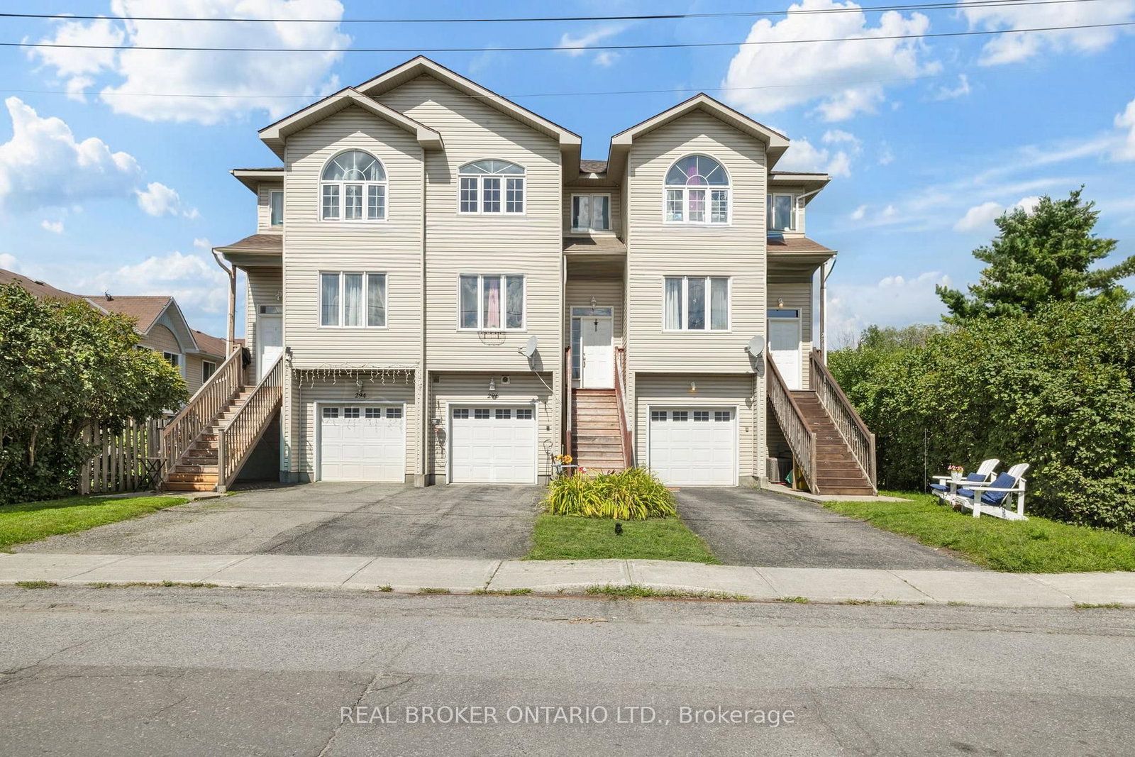 296 Maude Street • Almonte, ON photo 1