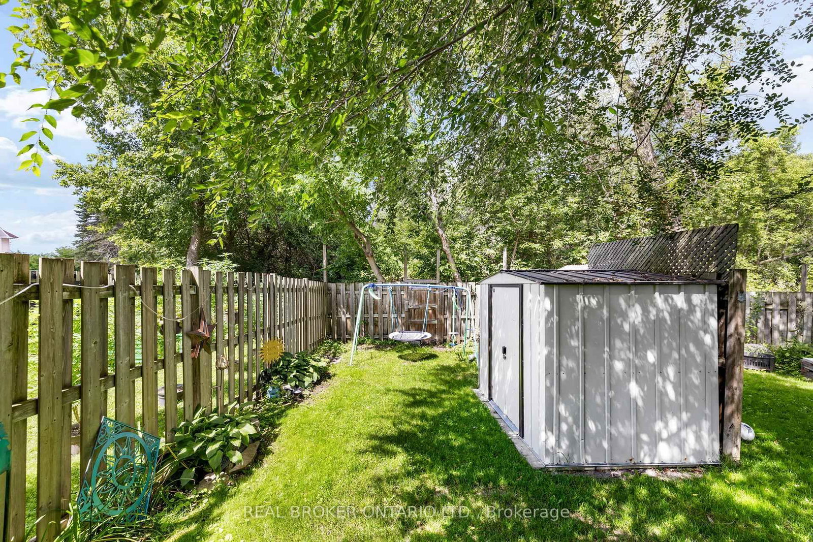 296 Maude Street • Almonte, ON photo 40