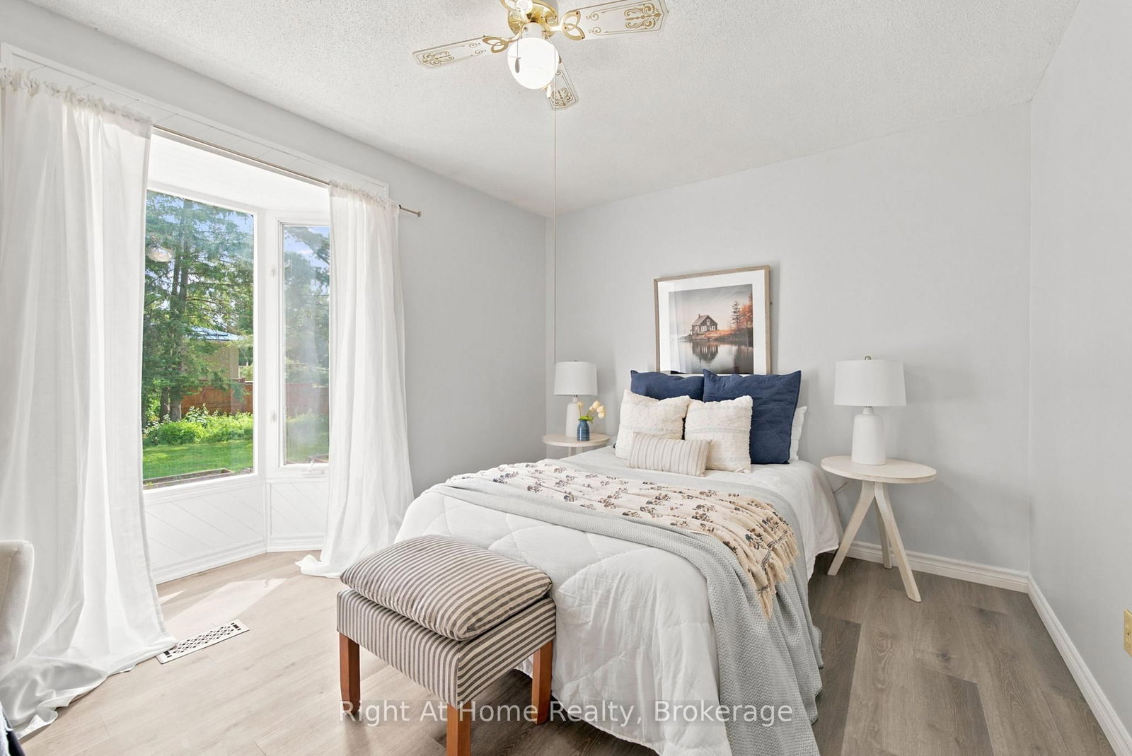 659 Foley Road • Selwyn, ON photo 12
