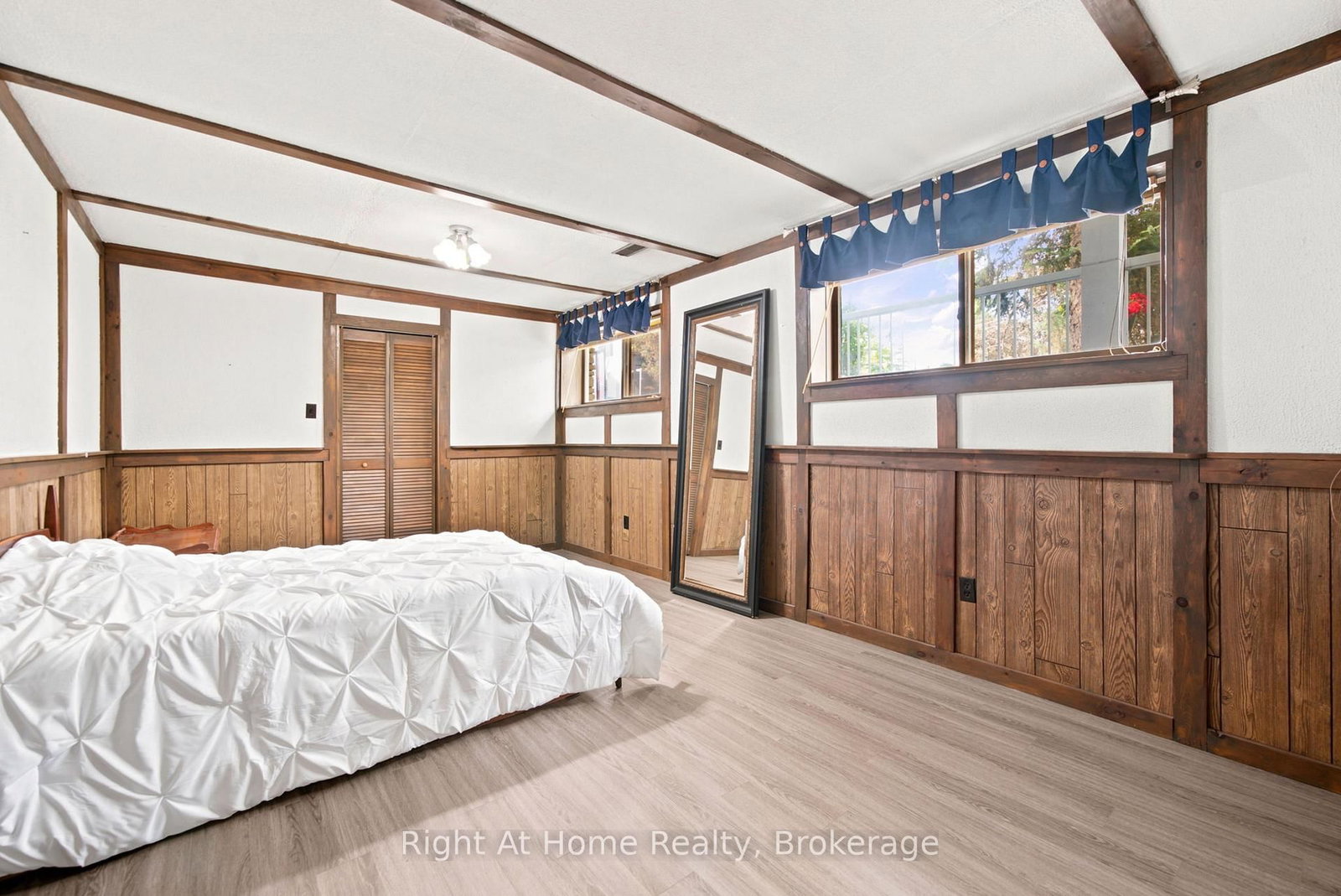 659 Foley Road • Selwyn, ON photo 24