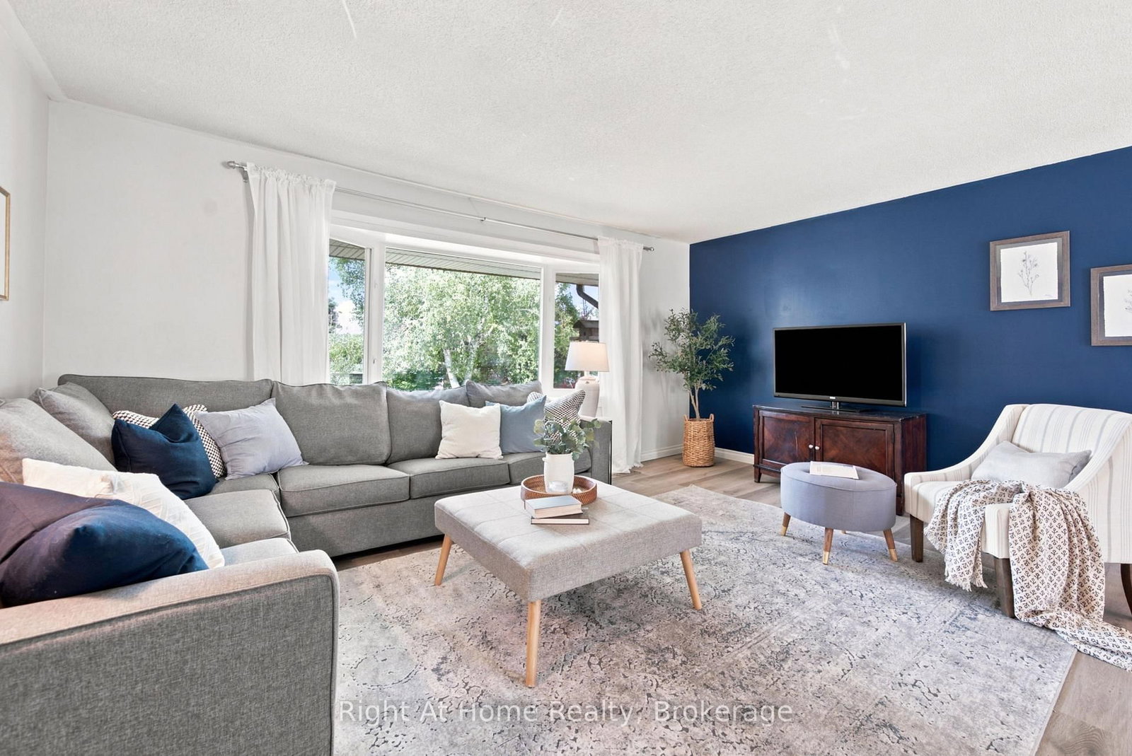 659 Foley Road • Selwyn, ON photo 5