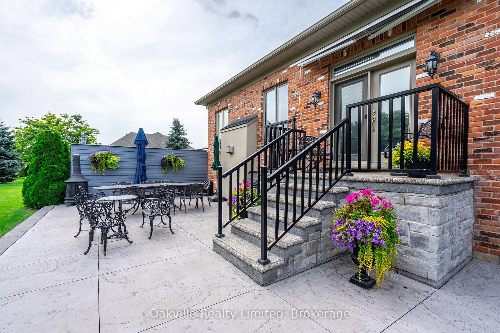45 Gatepost Pl Gatepost Place • Hamilton, ON photo 37