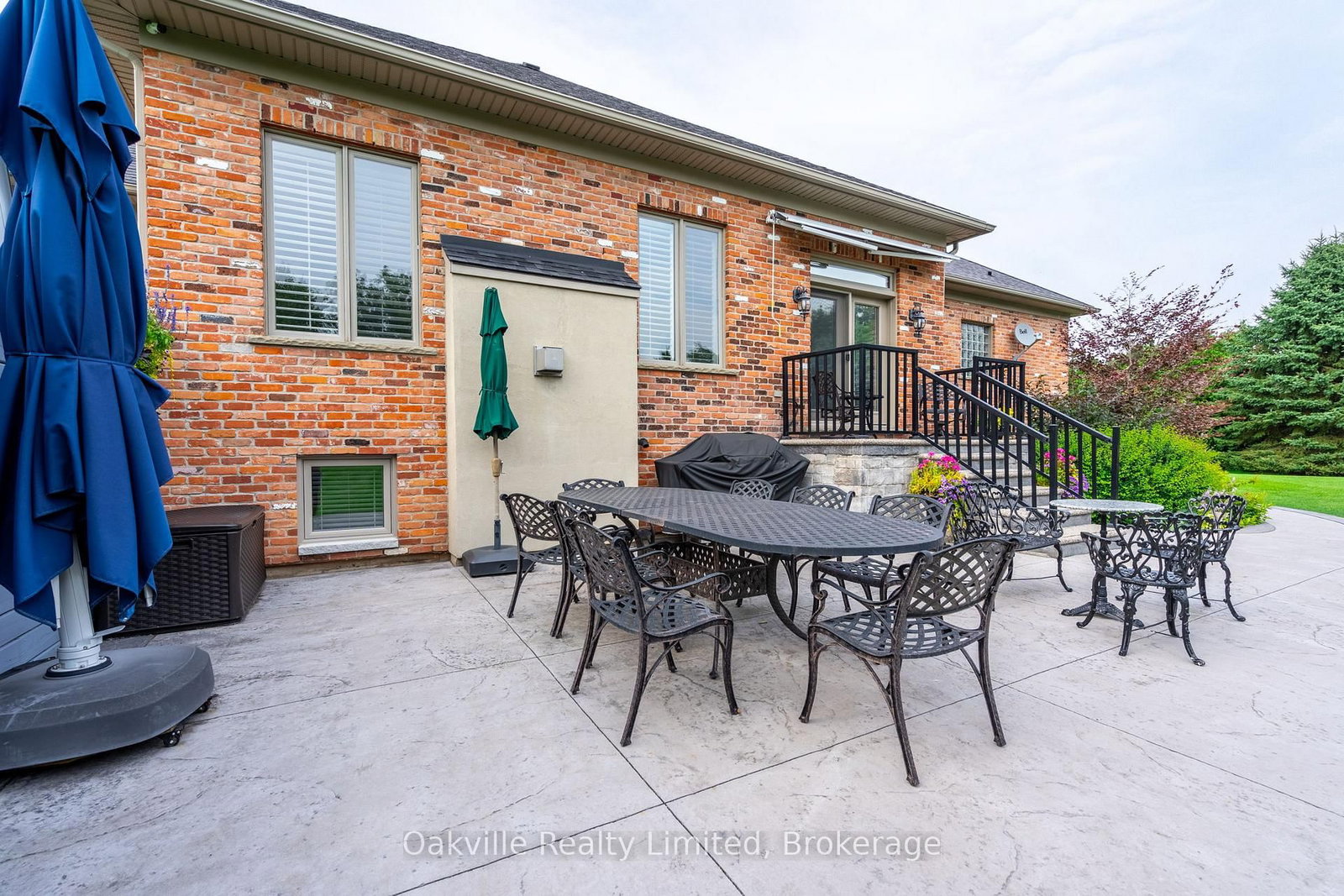 45 Gatepost Pl Gatepost Place • Hamilton, ON photo 38