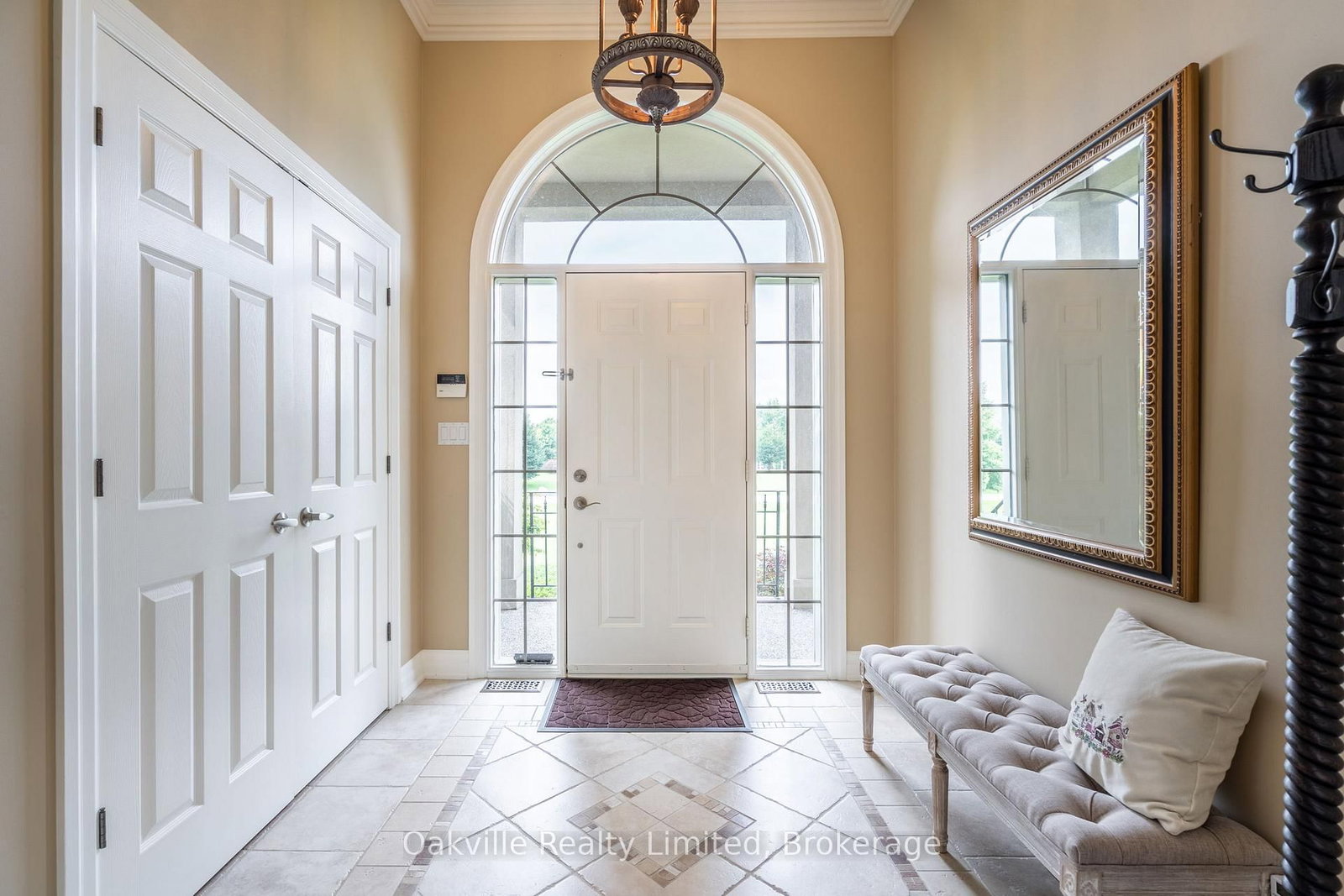 45 Gatepost Pl Gatepost Place • Hamilton, ON photo 4