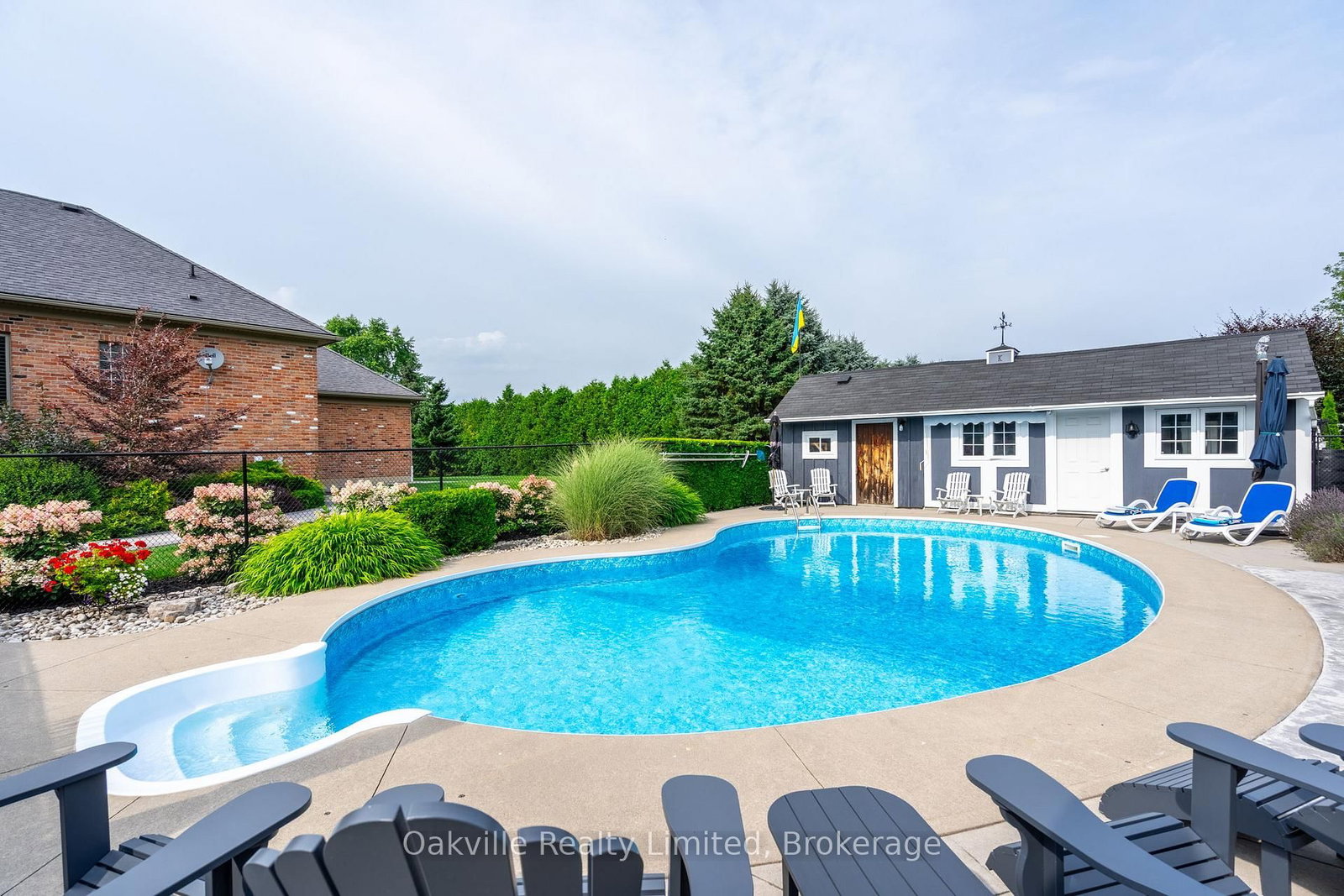 45 Gatepost Pl Gatepost Place • Hamilton, ON photo 41