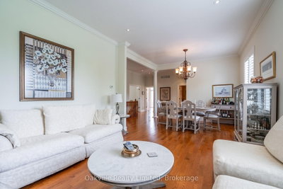 45 Gatepost Pl Gatepost Place • Hamilton, ON photo 9