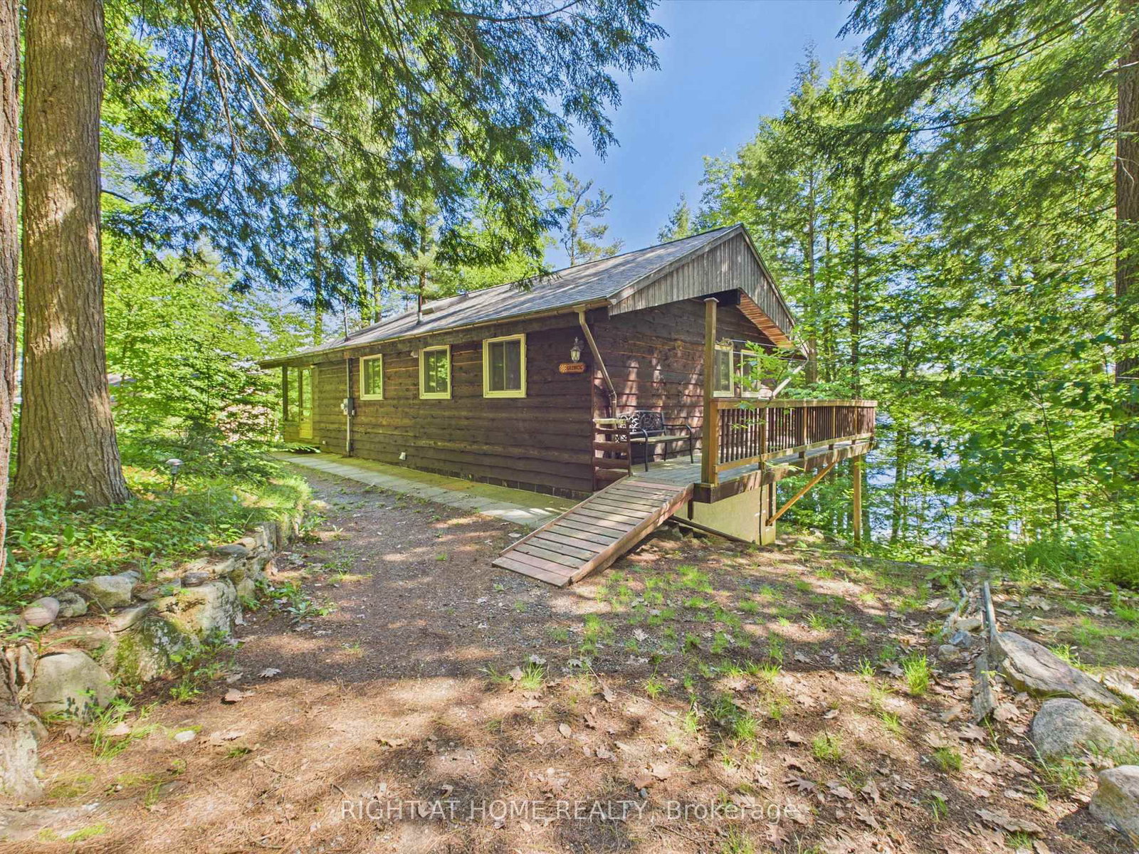 1527 Moon River Road • Muskoka Lakes, ON photo 25