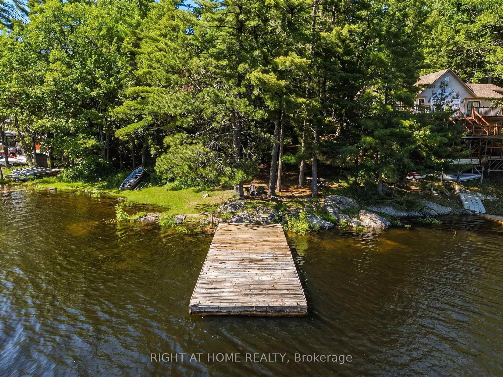 1527 Moon River Road • Muskoka Lakes, ON photo 3