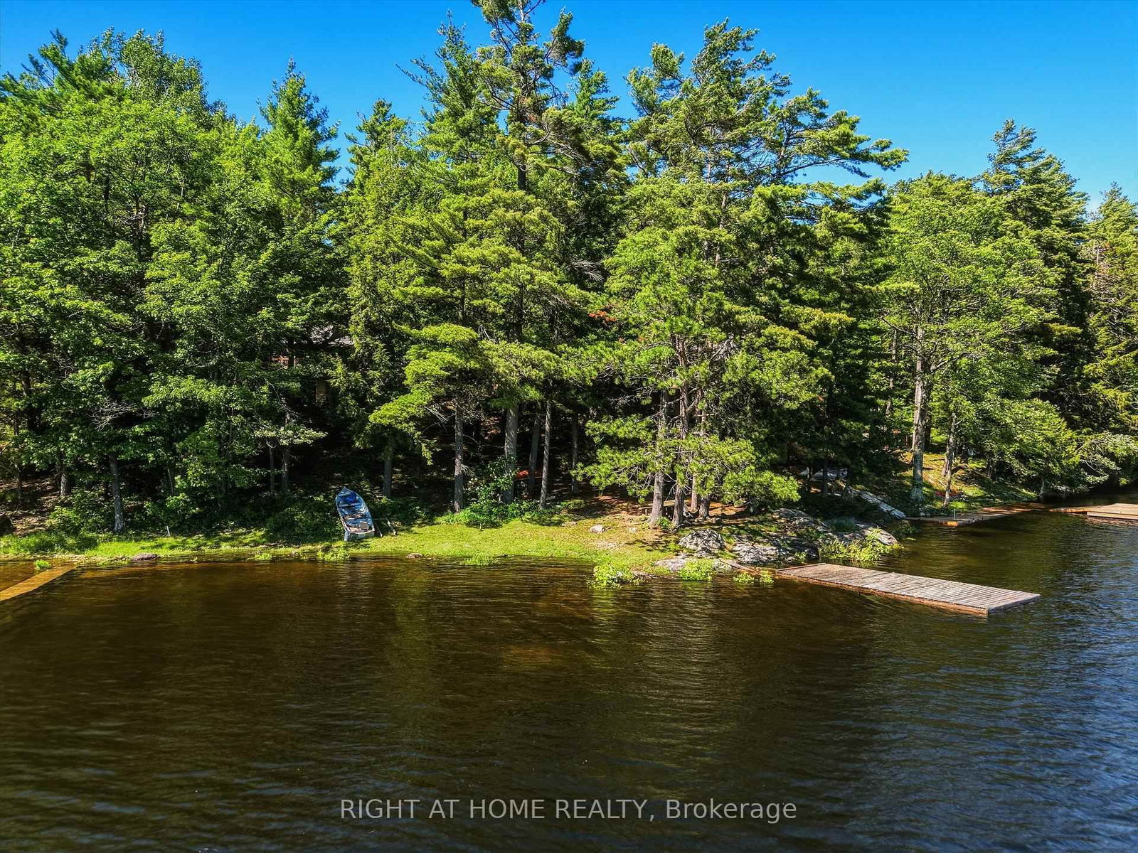 1527 Moon River Road • Muskoka Lakes, ON photo 35