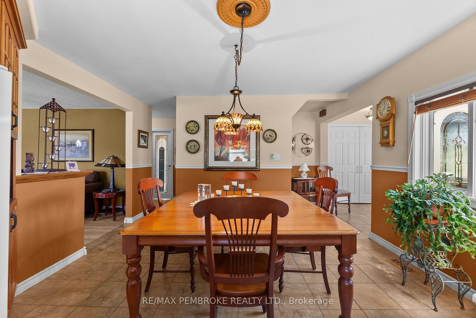 1315 Blakely Crescent W • Pembroke, ON photo 12