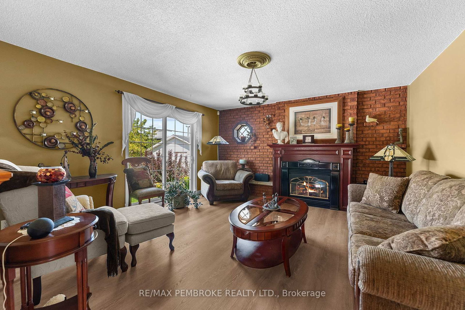 1315 Blakely Crescent W • Pembroke, ON photo 14