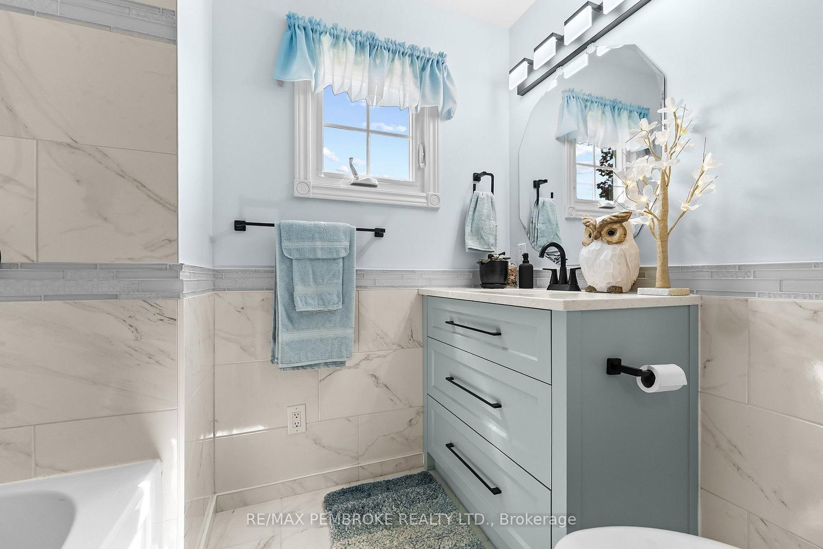 1315 Blakely Crescent W • Pembroke, ON photo 19