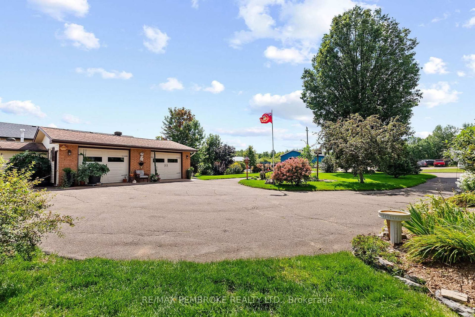 1315 Blakely Crescent W • Pembroke, ON photo 30