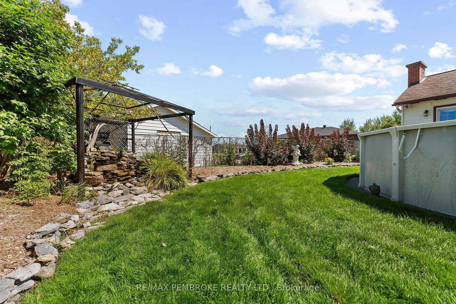 1315 Blakely Crescent W • Pembroke, ON photo 45