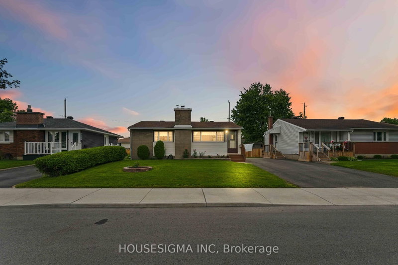 1347 Avenue R Avenue