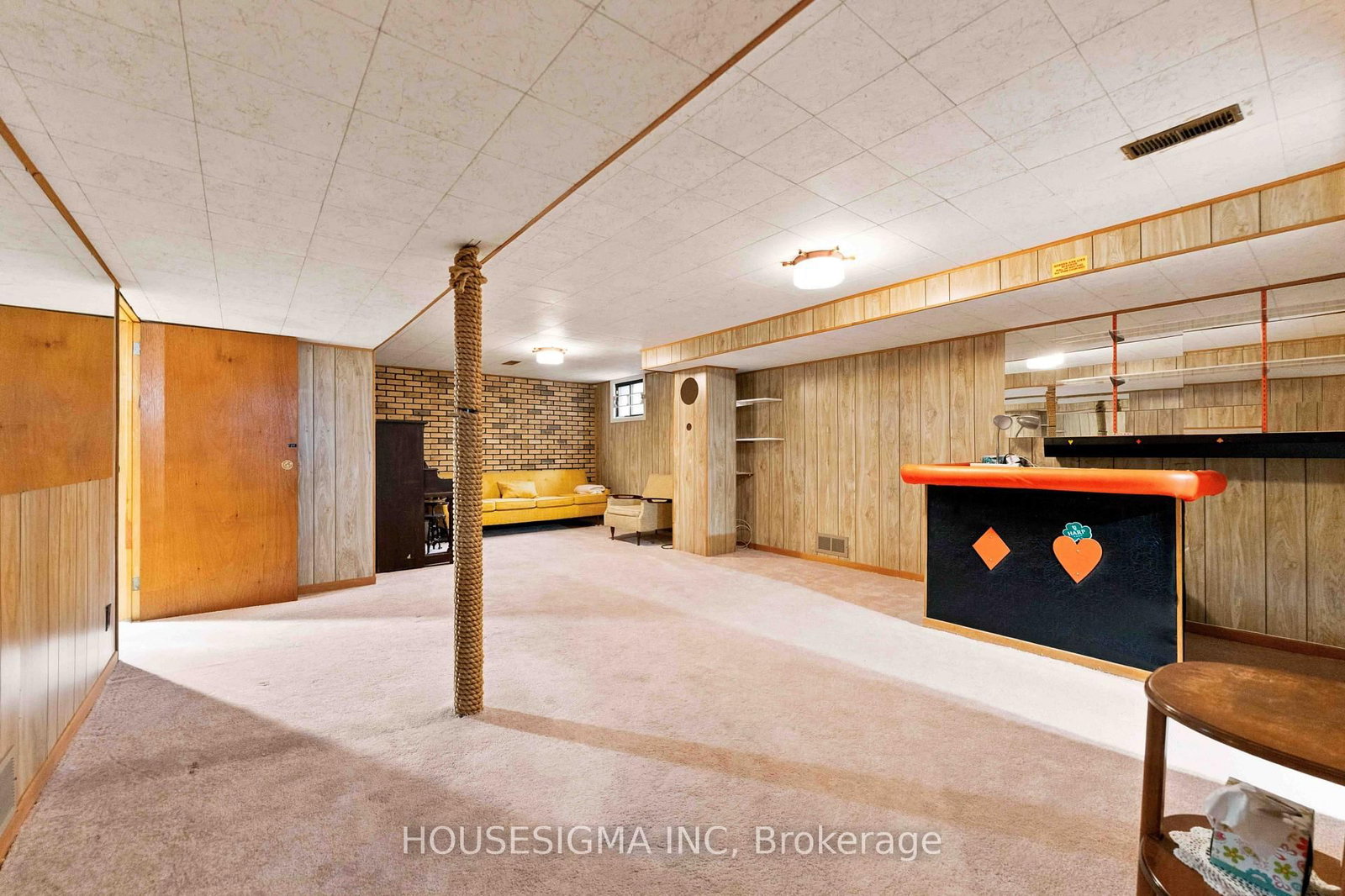 1347 Avenue R Avenue • Ottawa, ON photo 33