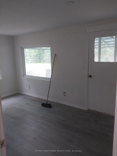 1071 SOUTHCOTE Road • Hamilton, ON photo 6